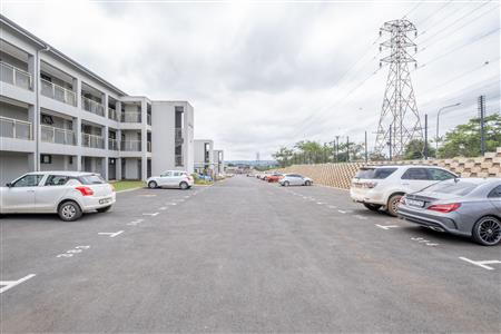 False - Apartment For Sale in Lincoln Meade, Pietermaritzburg, KwaZulu Natal - M126580