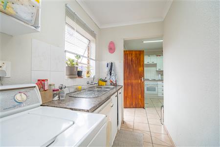 False - Townhouse Sold in Krugersdorp North, Krugersdorp, Gauteng - M126573