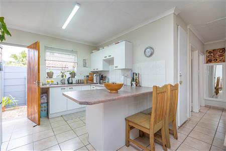 False - Townhouse Sold in Krugersdorp North, Krugersdorp, Gauteng - M126573