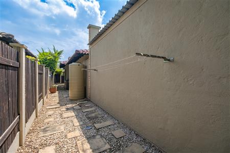 House For Sale in Fourways, Sandton, Gauteng - M126569