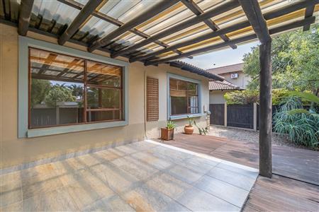 House For Sale in Fourways, Sandton, Gauteng - M126569