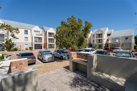 False - Apartment Sold in Rome, Strand, Western Cape - M126564