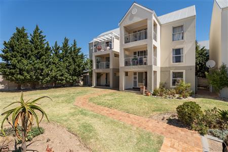 False - Apartment Sold in Rome, Strand, Western Cape - M126564