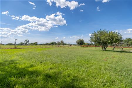 False - Farm For Sale in Muldersdrift, Krugersdorp, Gauteng - M126579