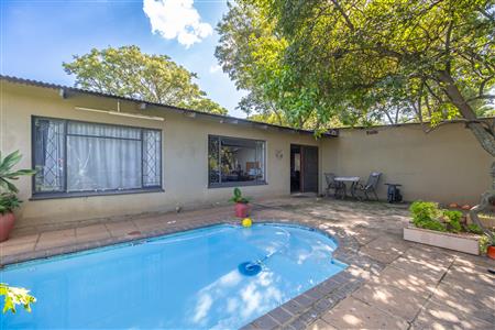 False - Farm For Sale in Muldersdrift, Krugersdorp, Gauteng - M126579
