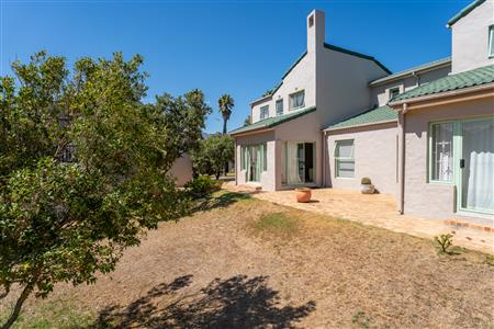 False - Apartment For Sale in Greenways Golf Estate, Strand, Western Cape - M126574