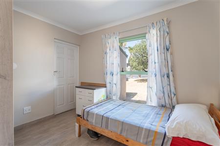 False - Apartment For Sale in Greenways Golf Estate, Strand, Western Cape - M126574