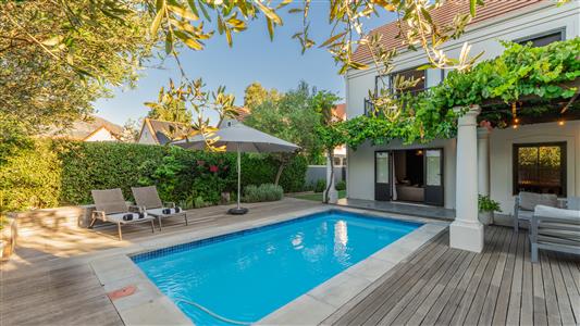 False - House Sold in Boschenmeer Golf & Country Estate, Paarl, Western Cape - M126577