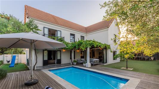 False - House Sold in Boschenmeer Golf & Country Estate, Paarl, Western Cape - M126577
