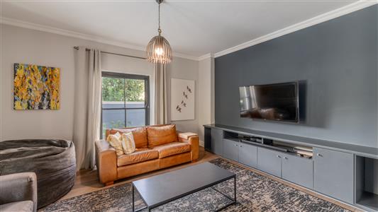 False - House Sold in Boschenmeer Golf & Country Estate, Paarl, Western Cape - M126577