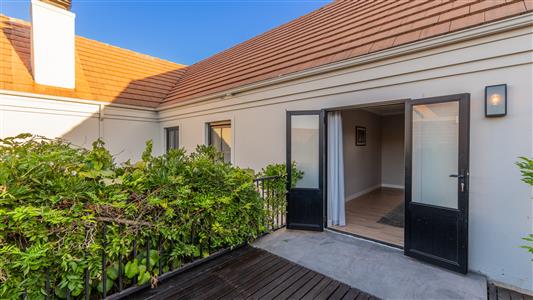 False - House Sold in Boschenmeer Golf & Country Estate, Paarl, Western Cape - M126577