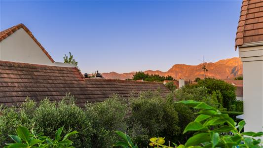 False - House Sold in Boschenmeer Golf & Country Estate, Paarl, Western Cape - M126577