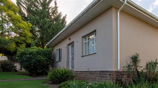 False - House For Sale in Somerset East, Eastern Cape - M126563