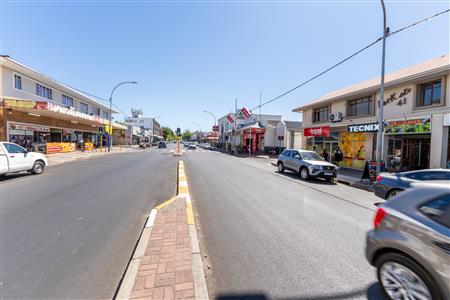 False - Retail For Sale in Wellington North, Wellington, Western Cape - M126590