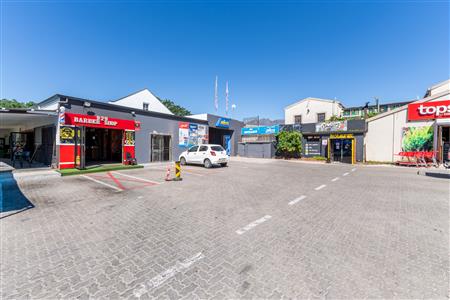 False - Retail For Sale in Wellington North, Wellington, Western Cape - M126590
