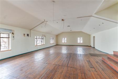 False - Retail For Sale in Wellington North, Wellington, Western Cape - M126590