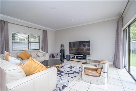 False - House For Sale in Cedar Lakes, Randburg, Gauteng - M126586