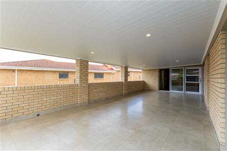 False - House For Sale in Menkenkop, Mossel Bay, Western Cape - M11959