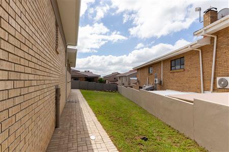 False - House For Sale in Menkenkop, Mossel Bay, Western Cape - M11959