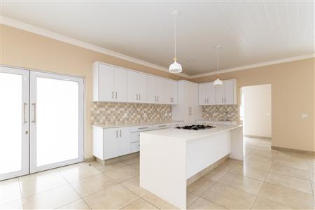 False - House For Sale in Menkenkop, Mossel Bay, Western Cape - M11959