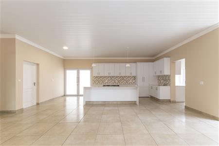 False - House For Sale in Menkenkop, Mossel Bay, Western Cape - M11959