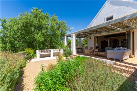 False - House For Sale in McGregor, Western Cape - M126601