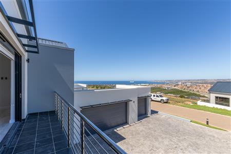 False - House For Sale in Renosterbos Estate, Mossel Bay, Western Cape - M126600
