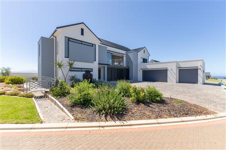 False - House For Sale in Renosterbos Estate, Mossel Bay, Western Cape - M126600