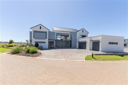 False - House For Sale in Renosterbos Estate, Mossel Bay, Western Cape - M126600