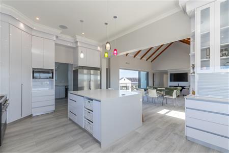 False - House For Sale in Renosterbos Estate, Mossel Bay, Western Cape - M126600
