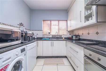 False - Townhouse Sold in Edelweiss, Springs, Gauteng - M126610