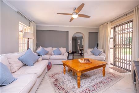 False - House For Sale in Fourways, Sandton, Gauteng - M126625
