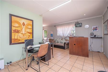 False - House For Sale in Fourways, Sandton, Gauteng - M126625