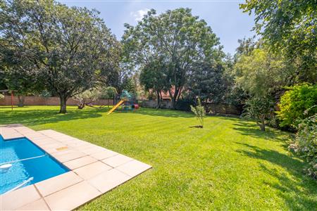False - House For Sale in Fourways, Sandton, Gauteng - M126625