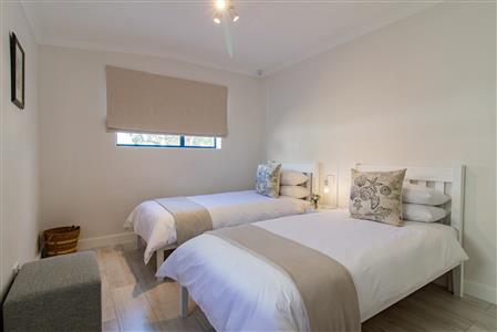 False - House For Sale in Voelklip, Hermanus, Western Cape - M126626