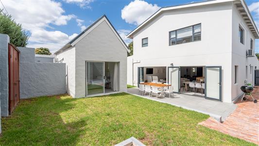 False - House For Sale in Voelklip, Hermanus, Western Cape - M126626