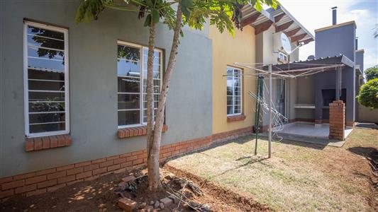 False - Apartment For Sale in Waterval East, Rustenburg, North West - M126642