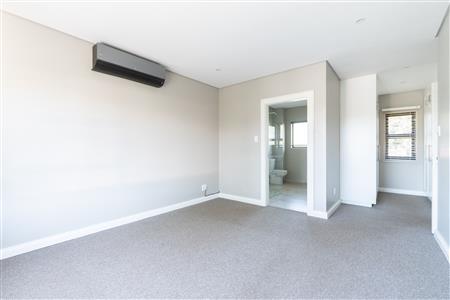 False - Townhouse For Sale in Leonard, Hilton, KwaZulu Natal - M126629