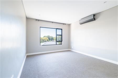 False - Townhouse For Sale in Leonard, Hilton, KwaZulu Natal - M126629
