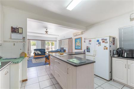 False - House For Sale in Vrykyk, Paarl, Western Cape - M126630