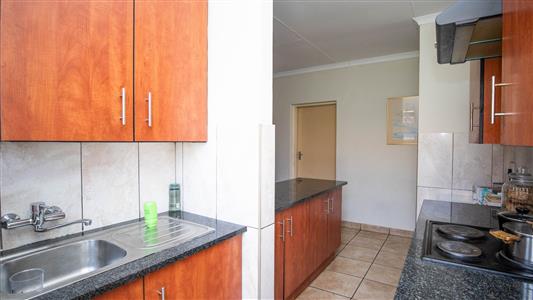 False - House For Sale in Waterval East, Rustenburg, North West - M126641