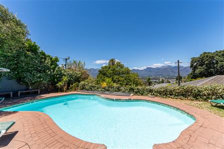 False - House For Sale in Paarl Central, Paarl, Western Cape - M126661