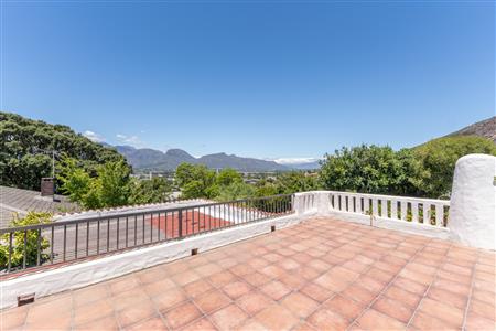 False - House For Sale in Paarl Central, Paarl, Western Cape - M126661