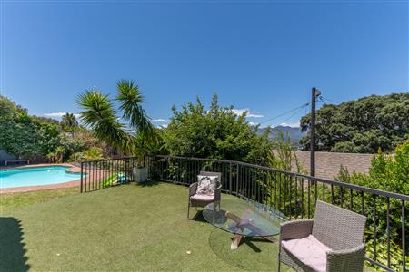 False - House For Sale in Paarl Central, Paarl, Western Cape - M126661