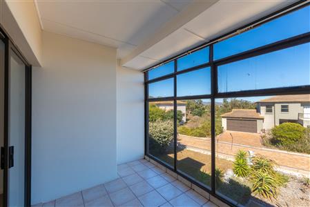 False - Townhouse Sold in Langebaan Country Estate, Langebaan, Western Cape - M126670