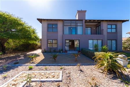 False - Townhouse Sold in Langebaan Country Estate, Langebaan, Western Cape - M126670
