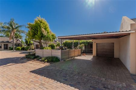 House Sold in Paarl North, Paarl, Western Cape - M126668