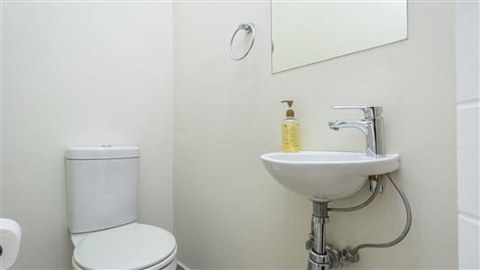 Townhouse For Sale in Fourways, Sandton, Gauteng - M126672