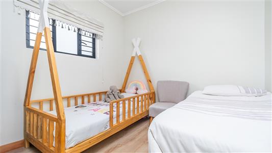 Townhouse For Sale in Fourways, Sandton, Gauteng - M126672