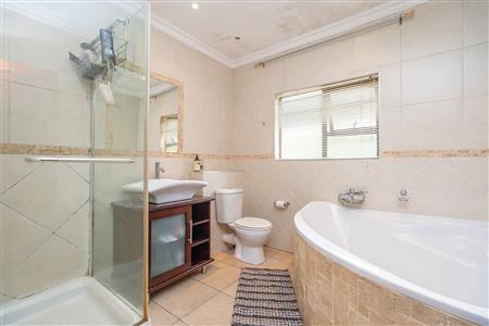 House For Sale in Heidelberg Kloof Estate, Heidelberg, Gauteng - M126700